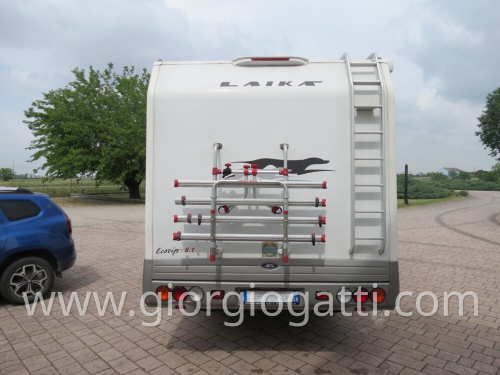 camper Laika Ecovip 8.1 mansardato letti castello 