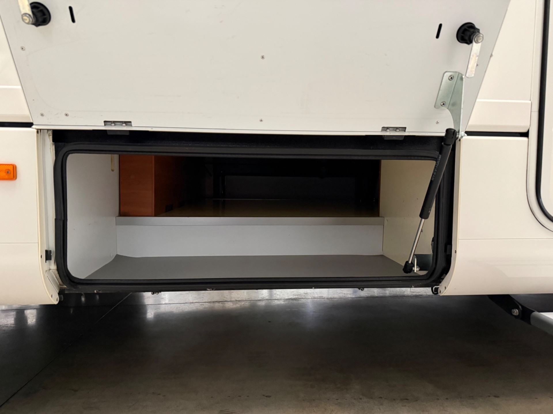 LAIKA KREOS 7009 PATENTE C 7.90 DOPPIO PAVIMENTO
