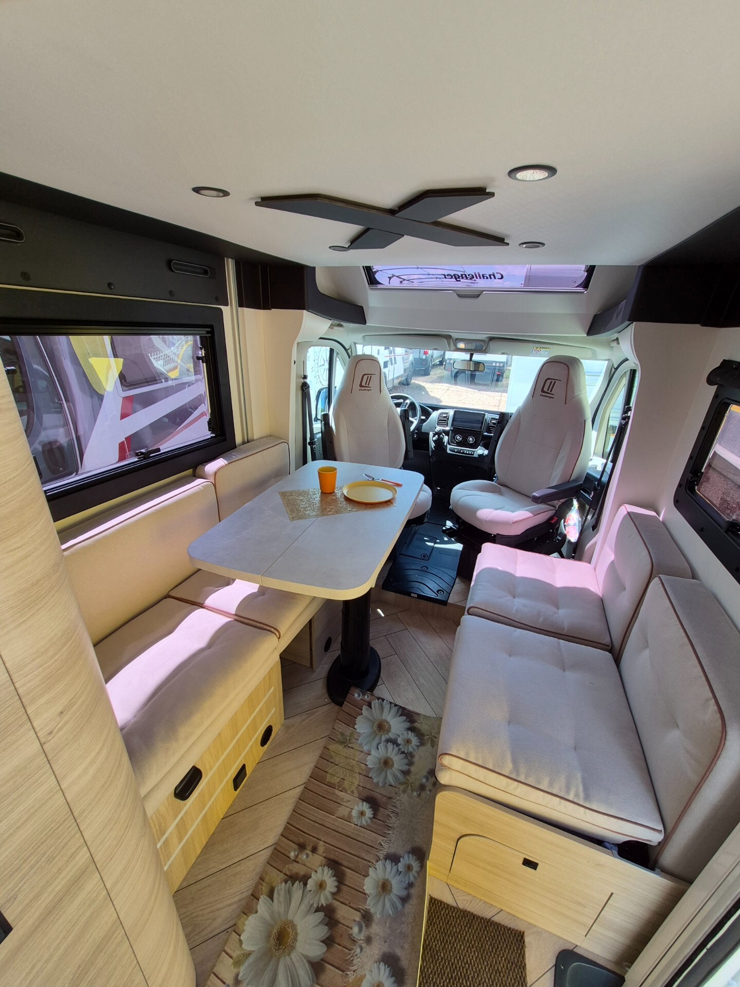 Challenger X250 OPEN EDITION KM ZERO € 69500