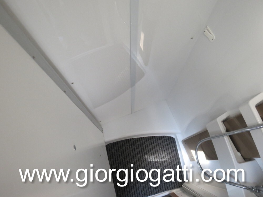 CAMPER MOTORHOME BUERSTNER IXEO I 690 CON GARAGE