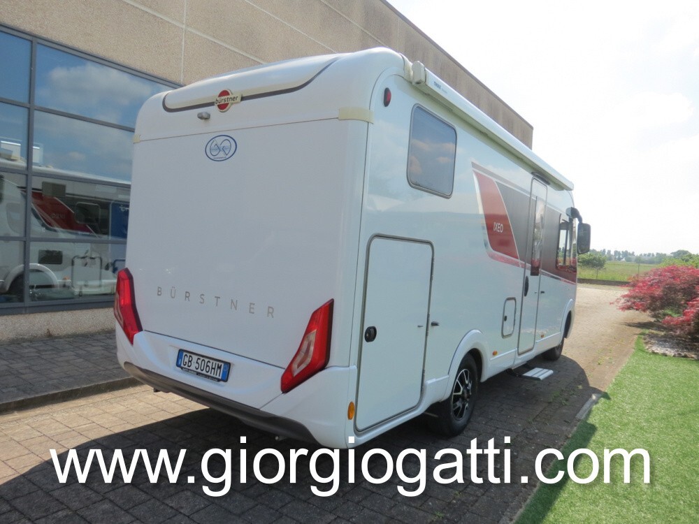 CAMPER MOTORHOME BUERSTNER IXEO I 690 CON GARAGE
