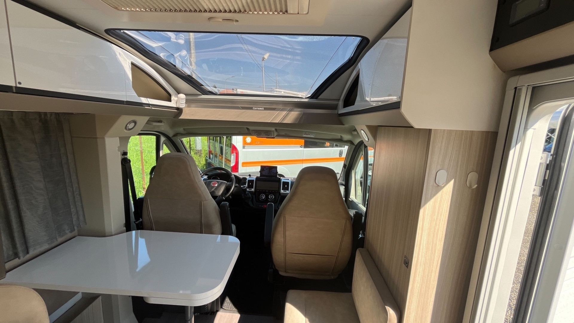Adria COMPACT PLUS SP