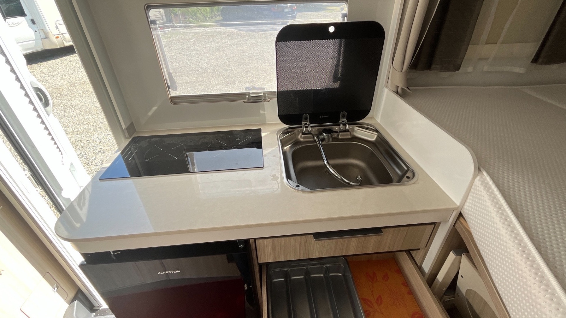 Adria COMPACT PLUS SP