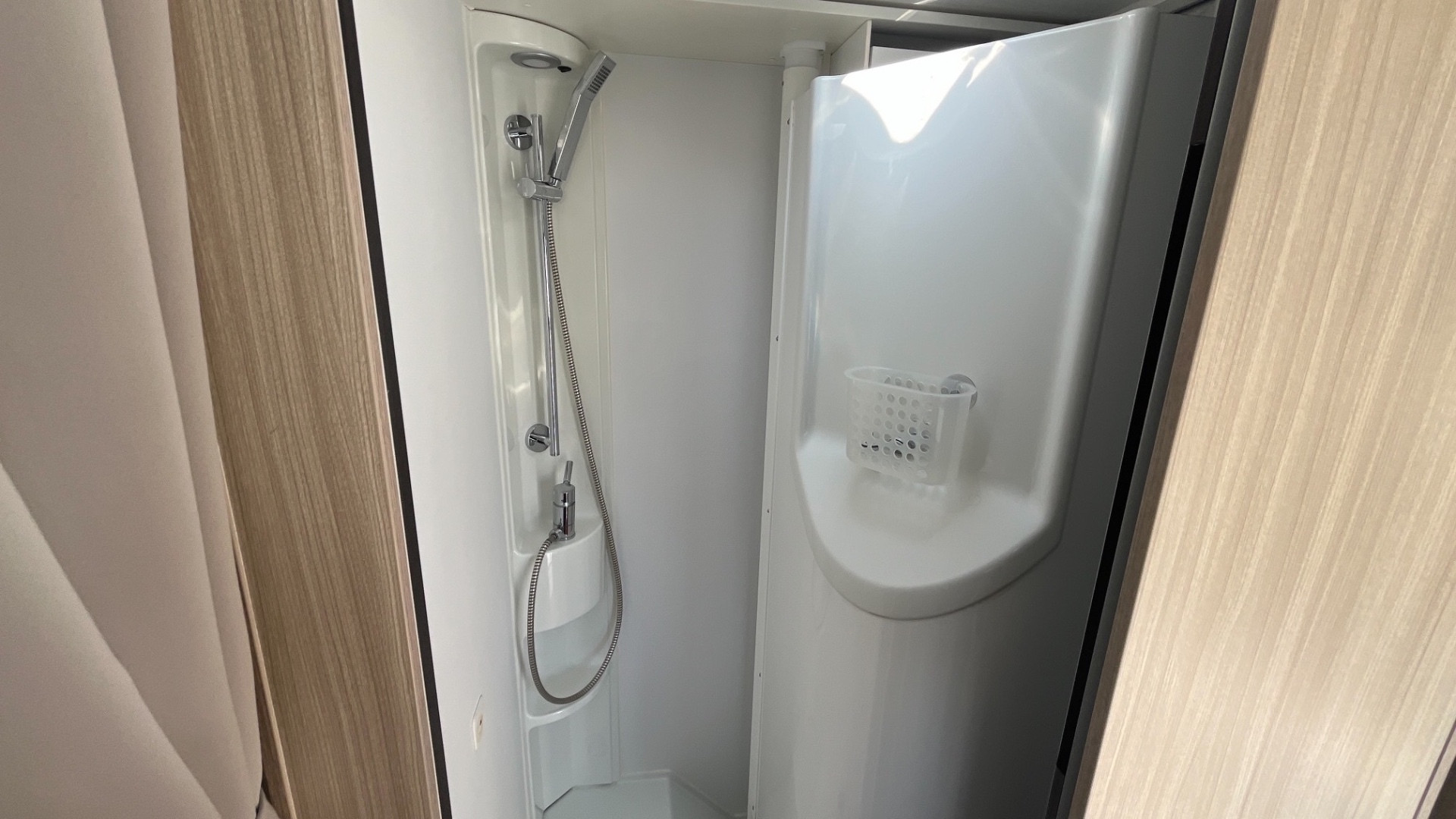 Adria COMPACT PLUS SP