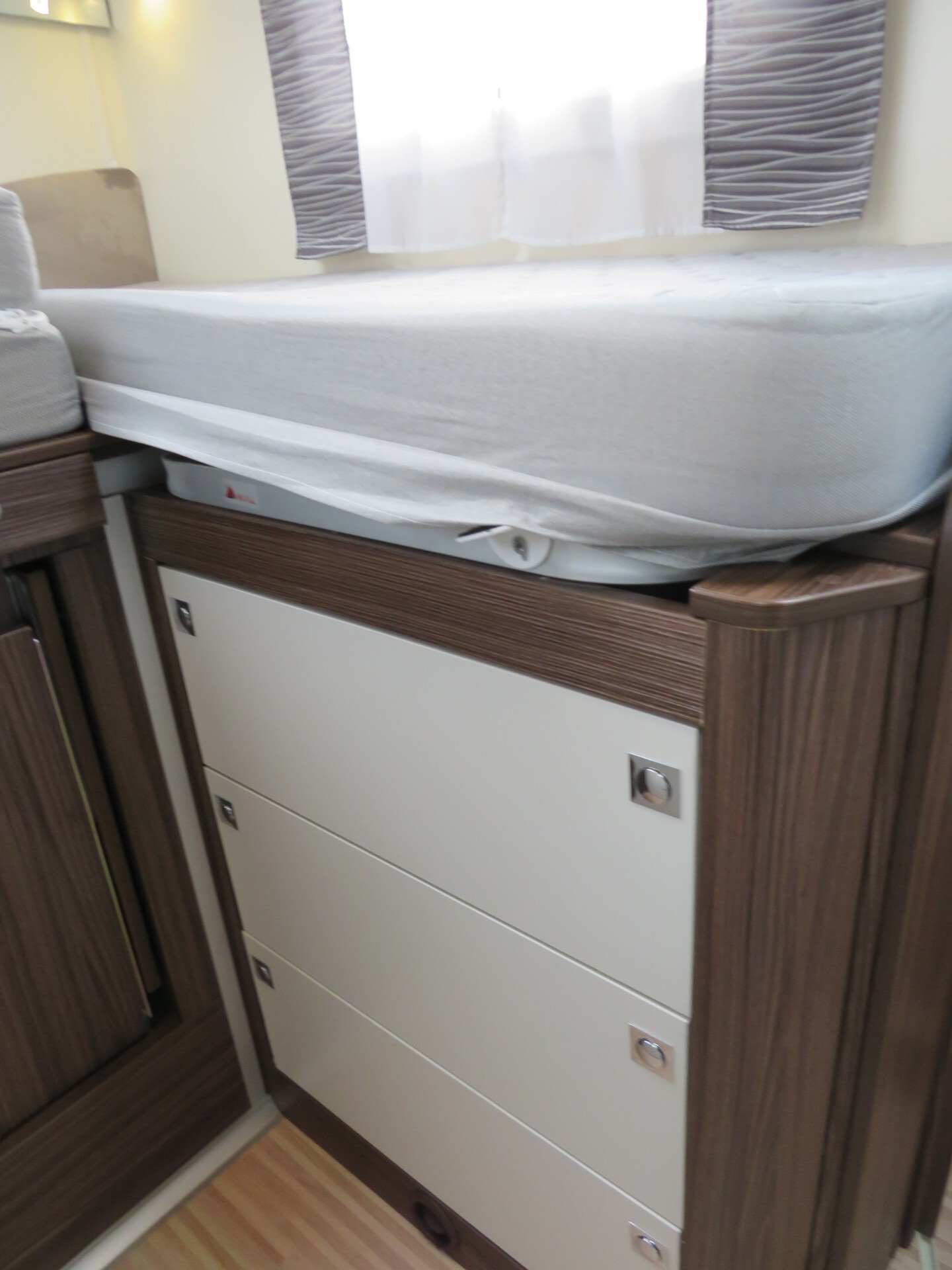 Benimar Tessoro 463 CV 170