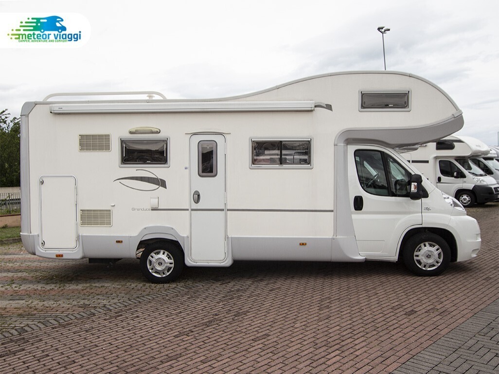 Camper Mansardato 4 posti Roller Team Granduca GT