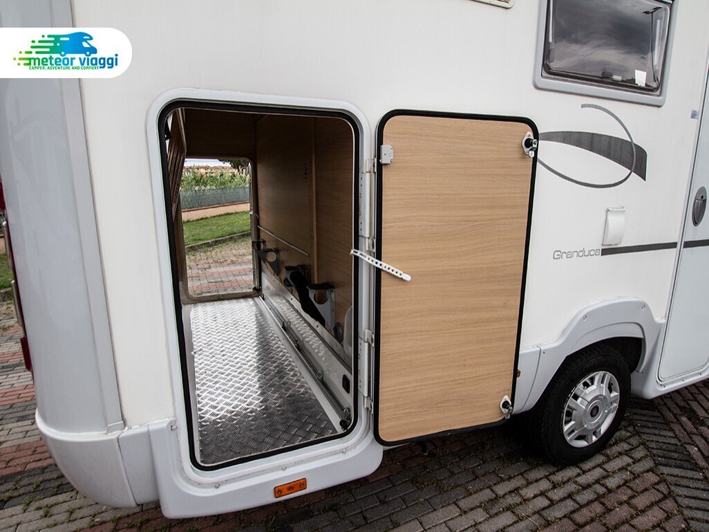 Camper Mansardato 4 posti Roller Team Granduca GT