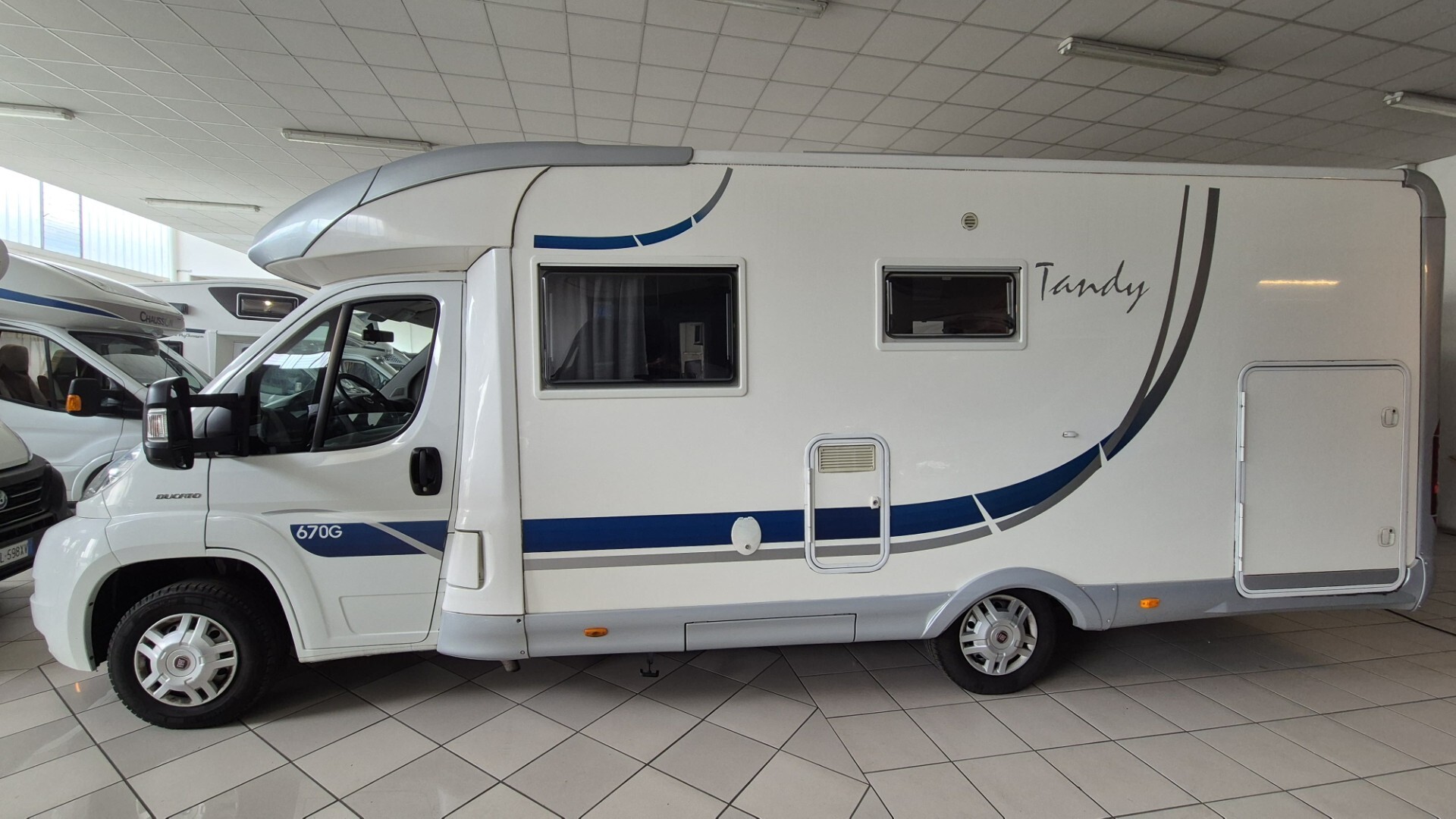 Mclouis TANDY 670G SEMITENGRALE 4 POSTI