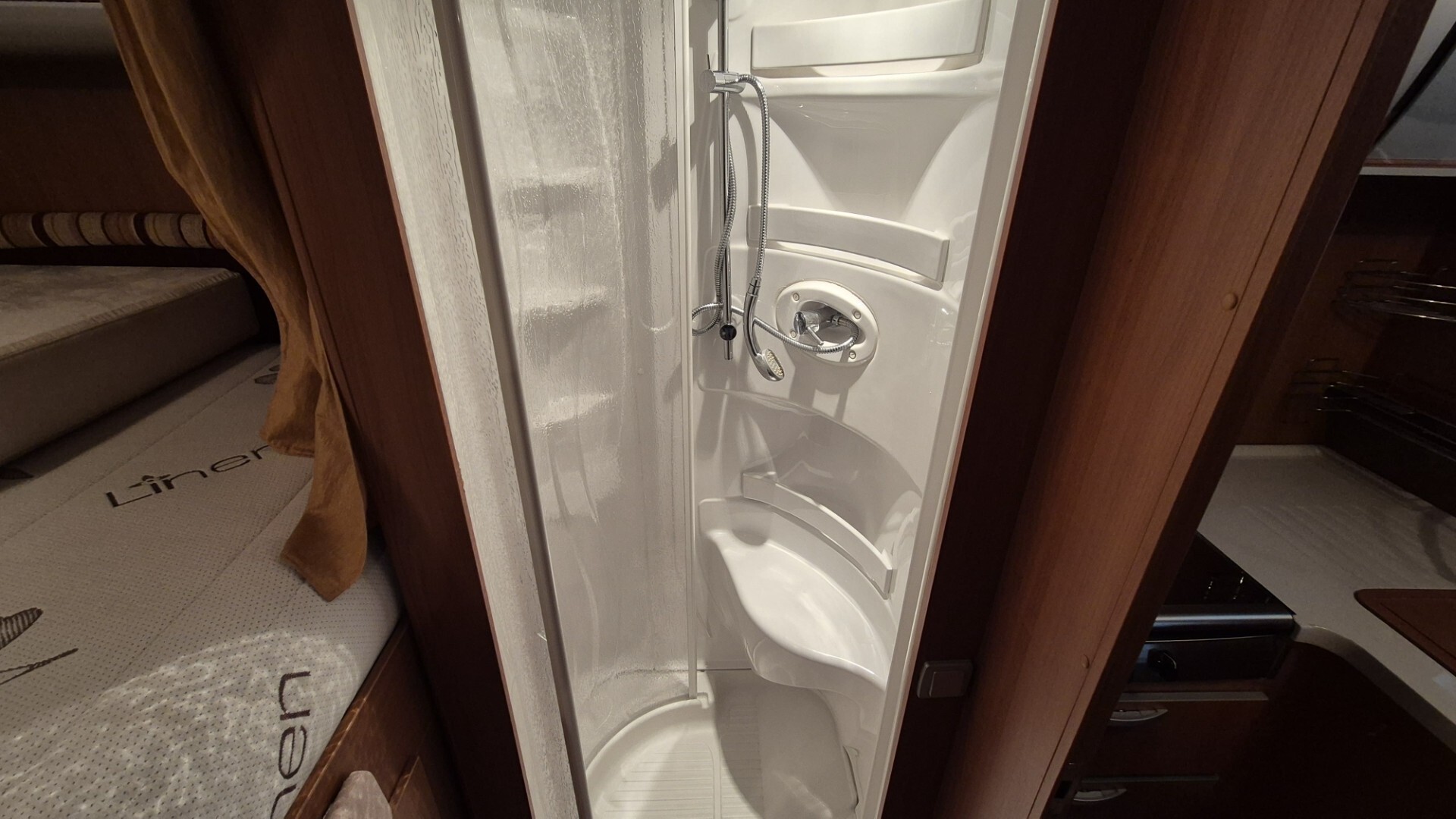 Mclouis TANDY 670G SEMITENGRALE 4 POSTI