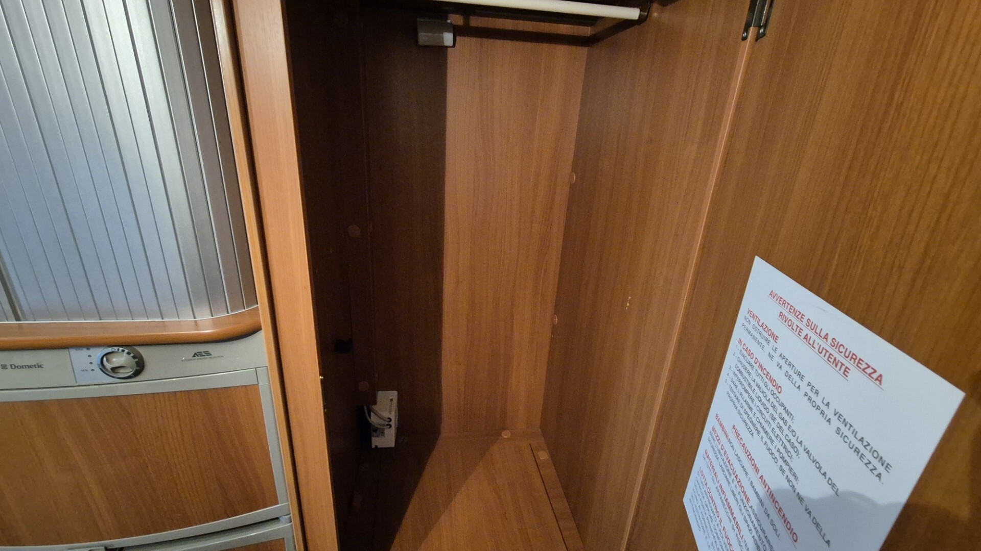 Mclouis TANDY 670G SEMITENGRALE 4 POSTI