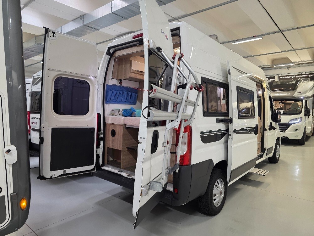 CAMPER VAN FONT VENDOME H 307