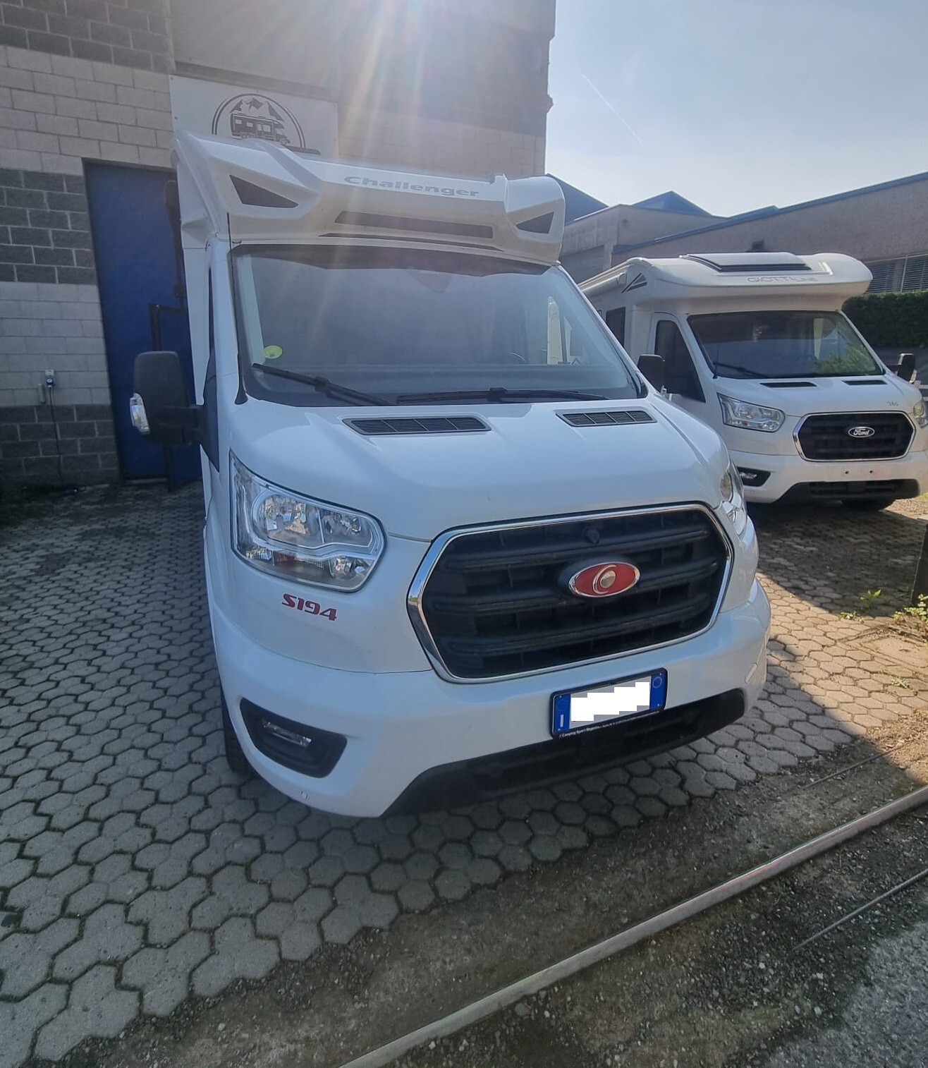 Semintegrale Challenger S 194