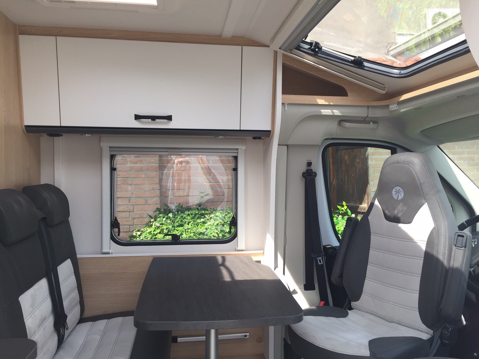 Sunlight V 66 ADVENTURE