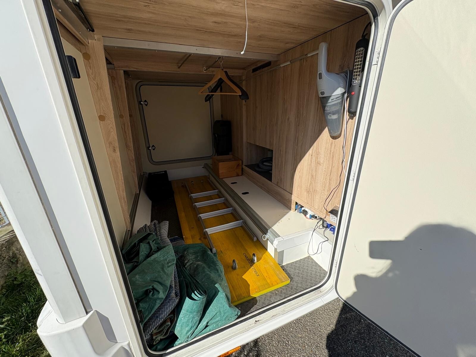 Eura Mobil Profila RS 695