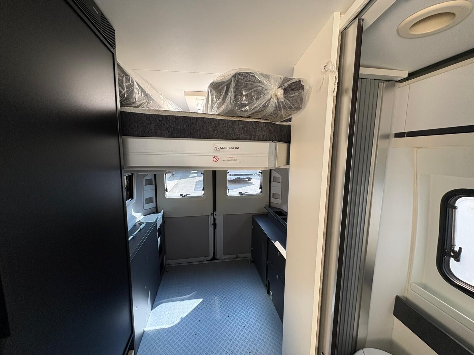 Adria Twin 640 SGX Supreme