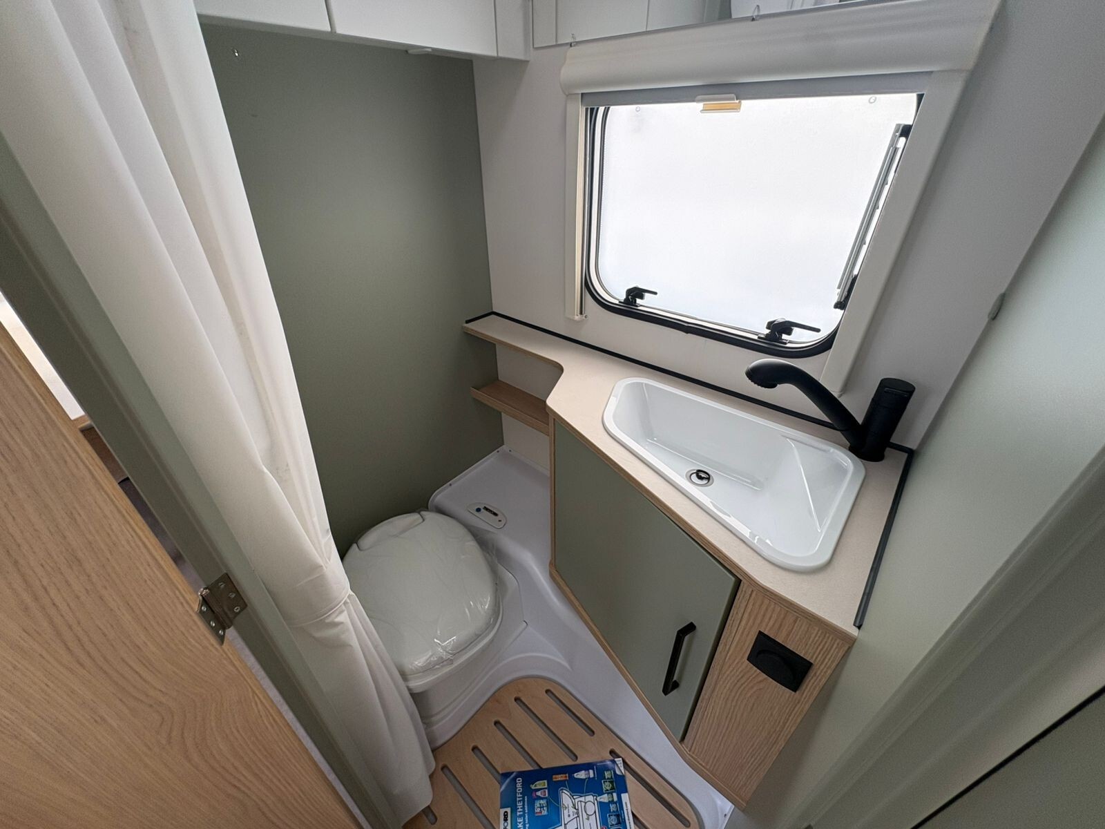 Lmc Caravan Style