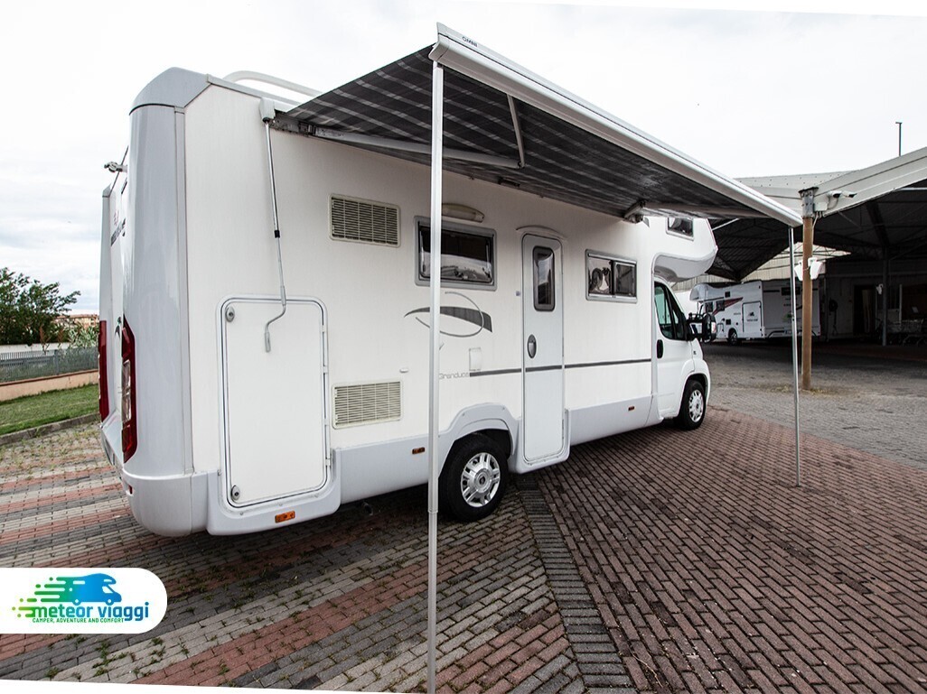 Camper Mansardato Roller Team Granduca GT 4 posti