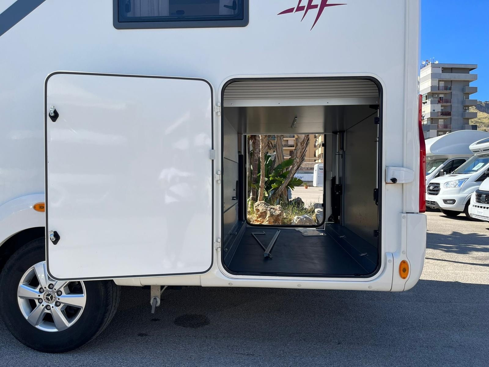 Rapido M96 Mercedes 177 Hp '2020