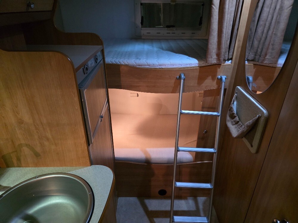 CAMPER LAIKA X 700