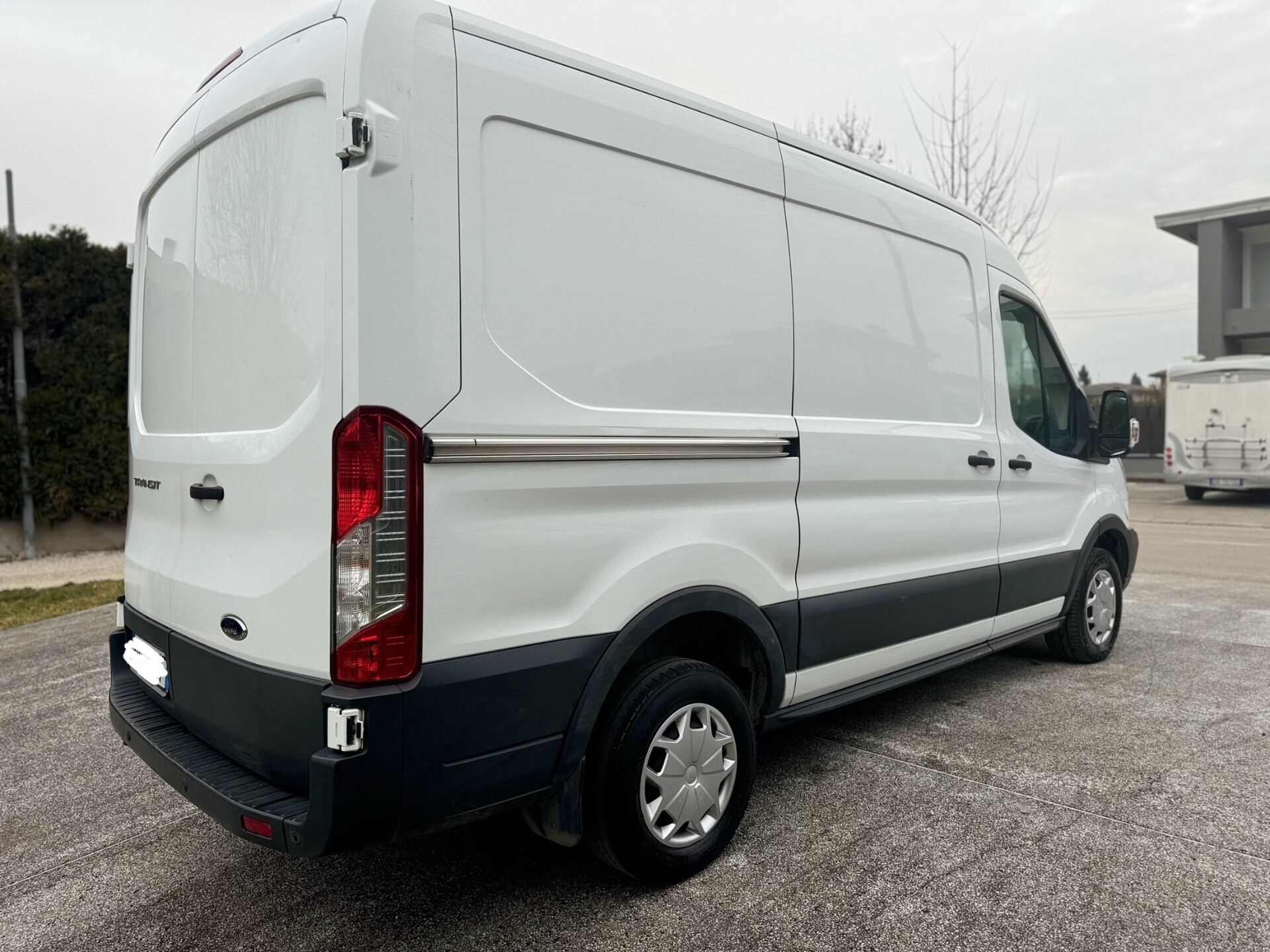 Ford Transit 2.0 TDCi 105CV passo LUNGO tetto alto L2H2 OCCASIONE - dettaglio 4