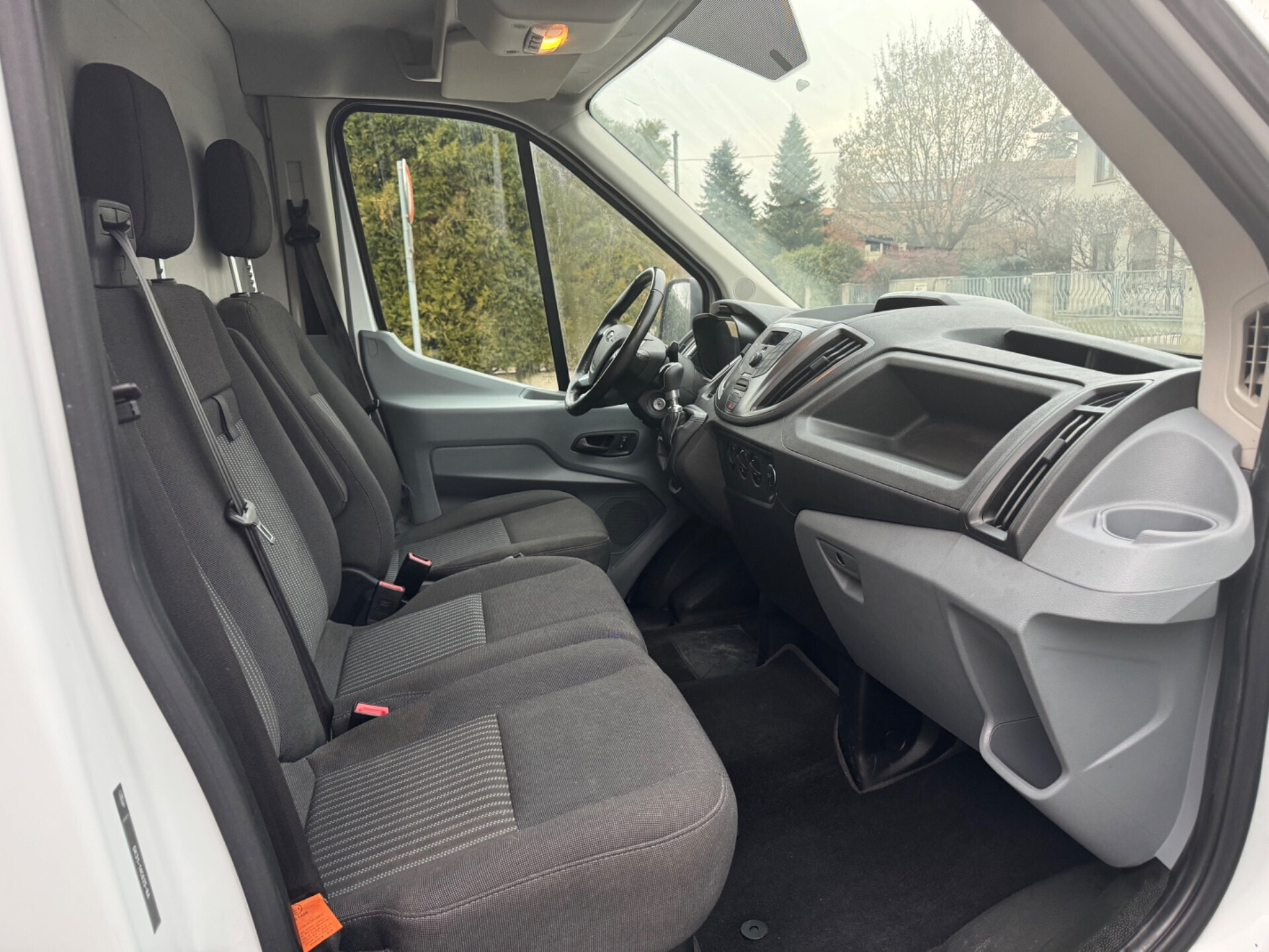 Ford Transit 2.0 TDCi 105CV passo LUNGO tetto alto L2H2 OCCASIONE - dettaglio 12