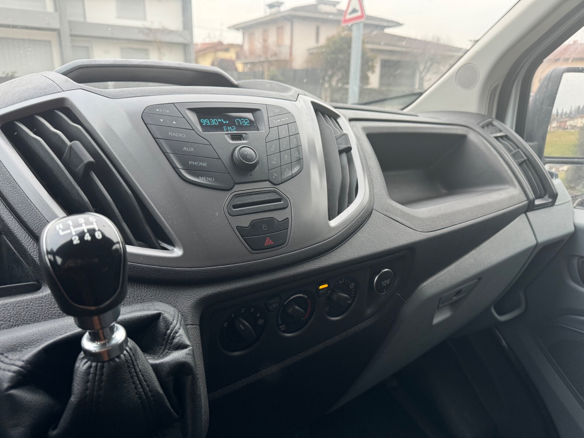 Ford Transit 2.0 TDCi 105CV passo LUNGO tetto alto L2H2 OCCASIONE - dettaglio 19
