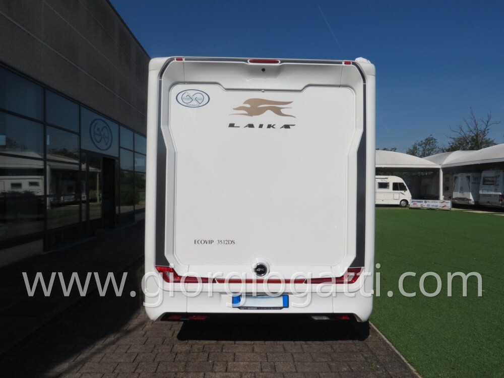 CAMPER MOTORHOME LAIKA H 3512 DS CON BASCULANTE E 