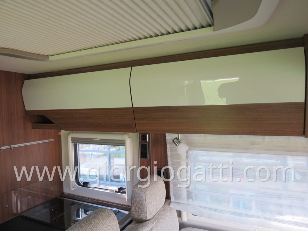 CAMPER MOTORHOME HYMER BMC-I 680 CON BASCULANTE E 