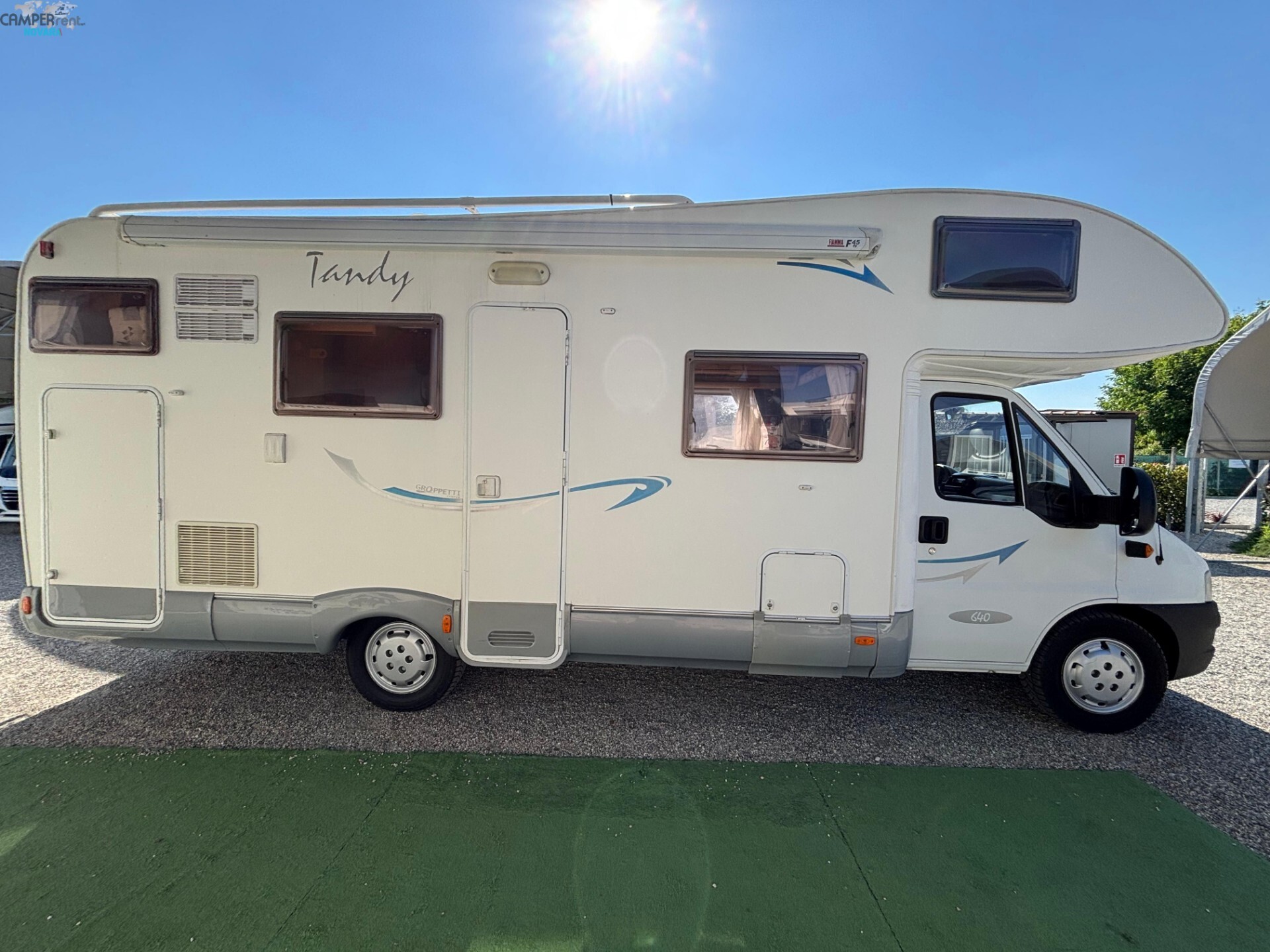 MC LOUIS TANDY 640 - MANSARDATO CON LETTI A CASTEL