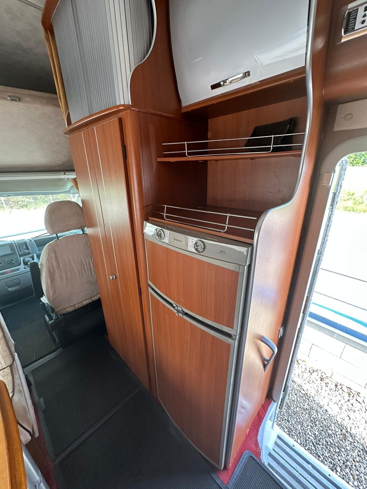 MC LOUIS TANDY 620