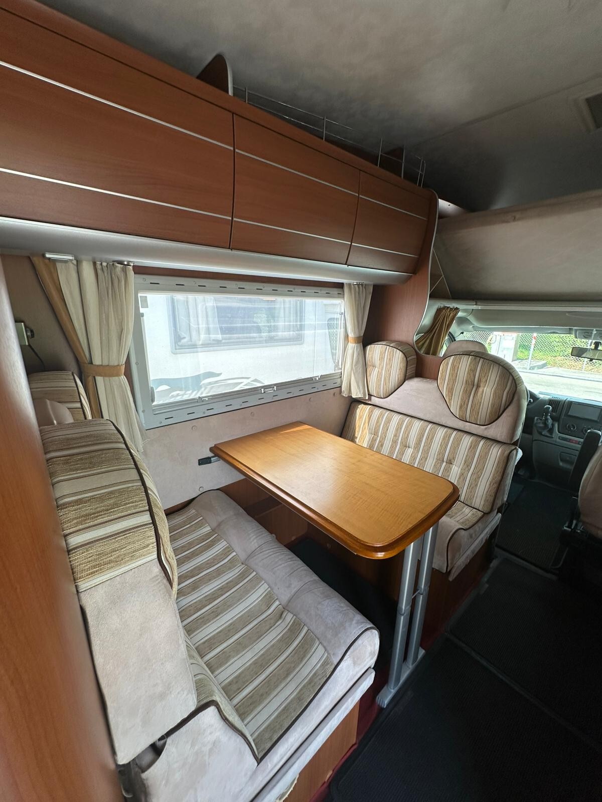 MC LOUIS TANDY 620