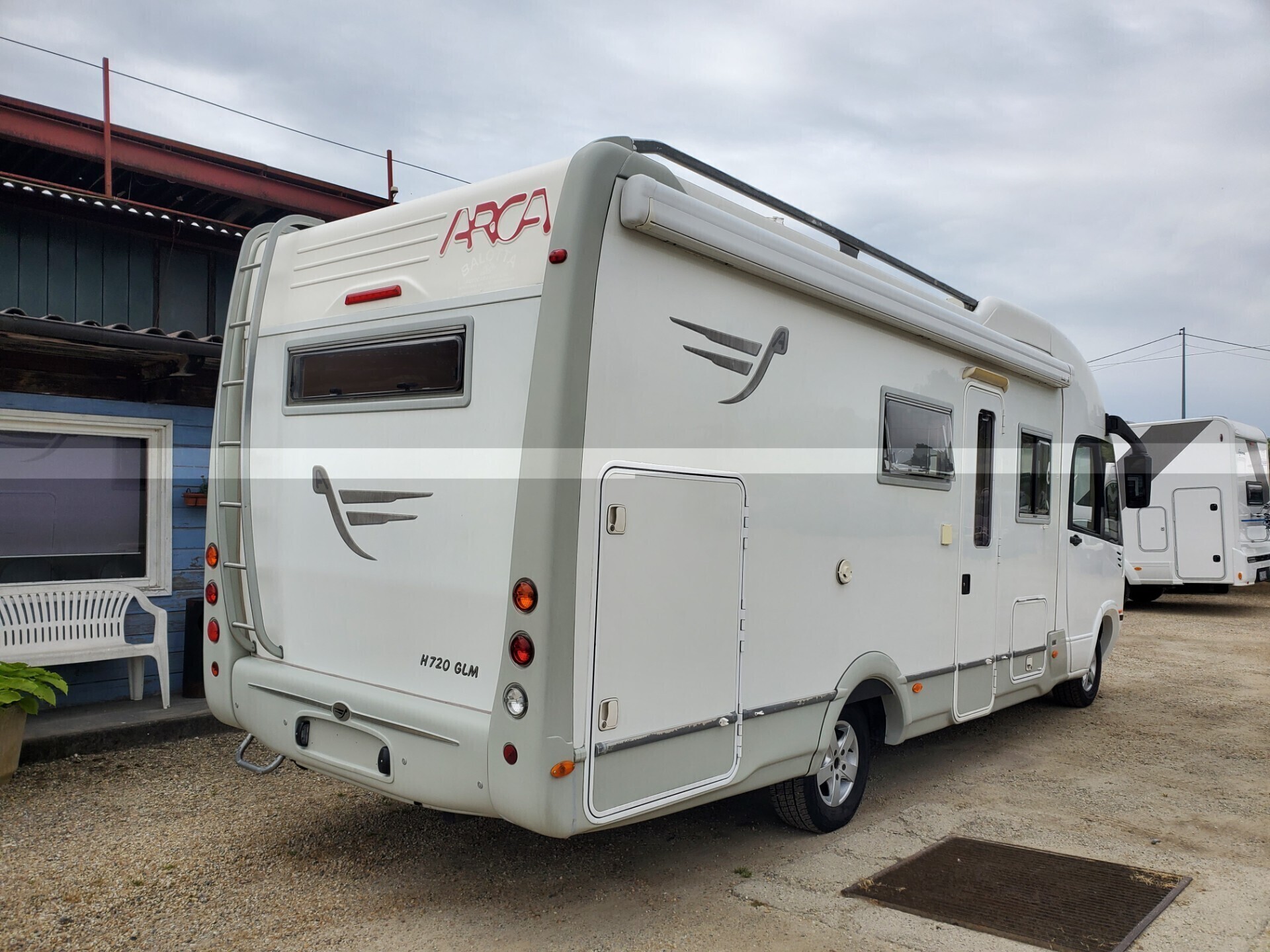 Arca MOTORHOME MERCEDES H 720 GLM