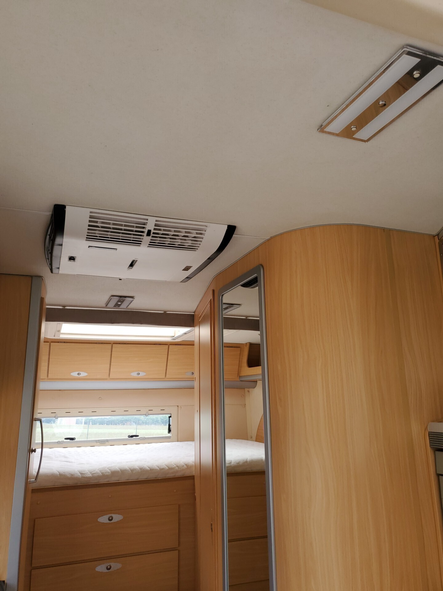 Arca MOTORHOME MERCEDES H 720 GLM