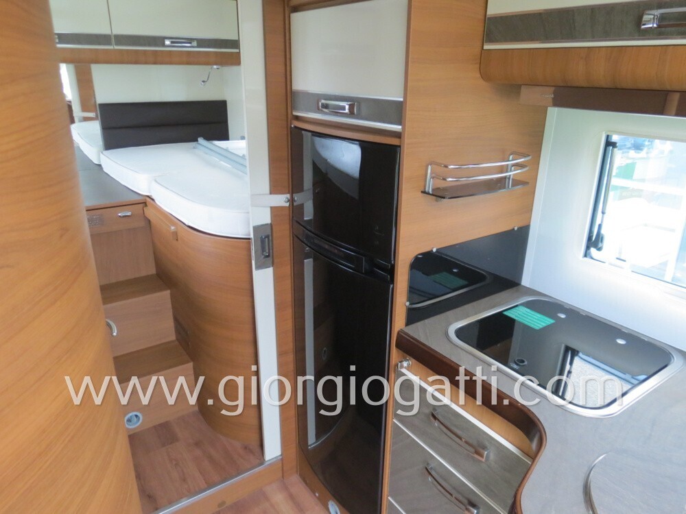 CAMPER MOTORHOME Ci International MIZAR 88 XT CON 