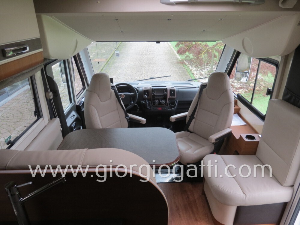 CAMPER MOTORHOME Ci International MIZAR 88 XT CON 