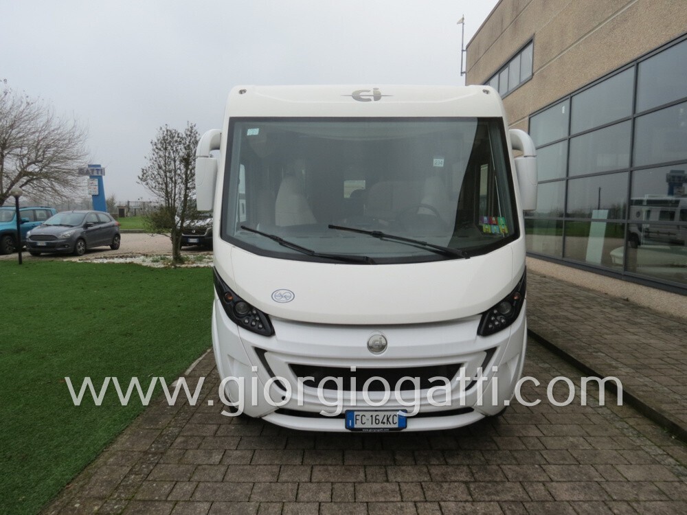 CAMPER MOTORHOME Ci International MIZAR 88 XT CON 