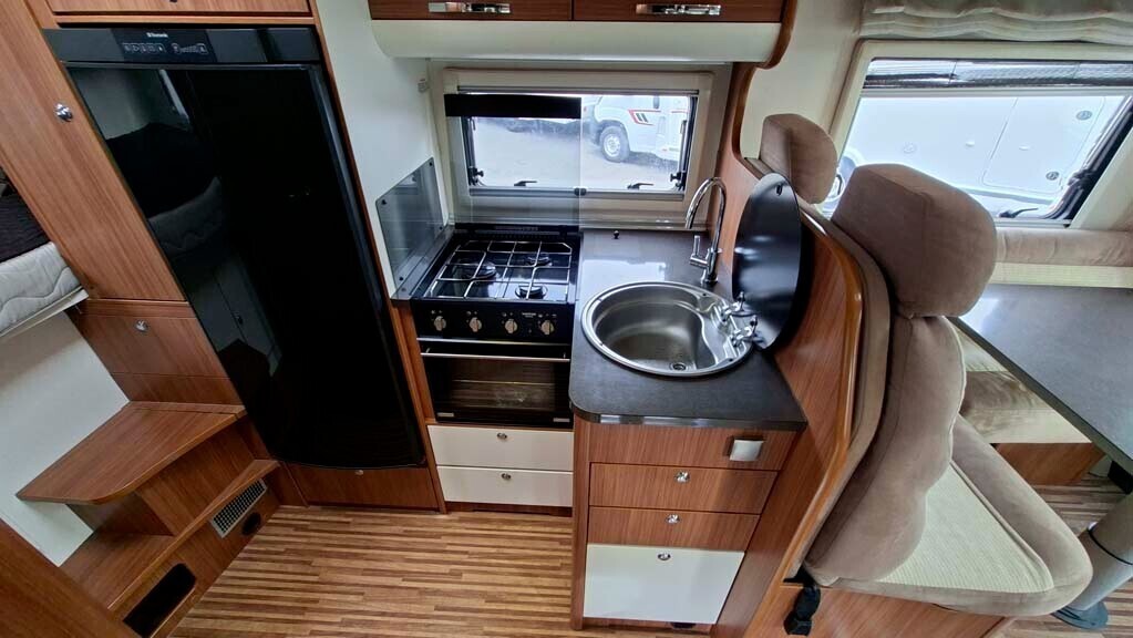 Adria Matrix M680 SP - Perfette Condizioni!