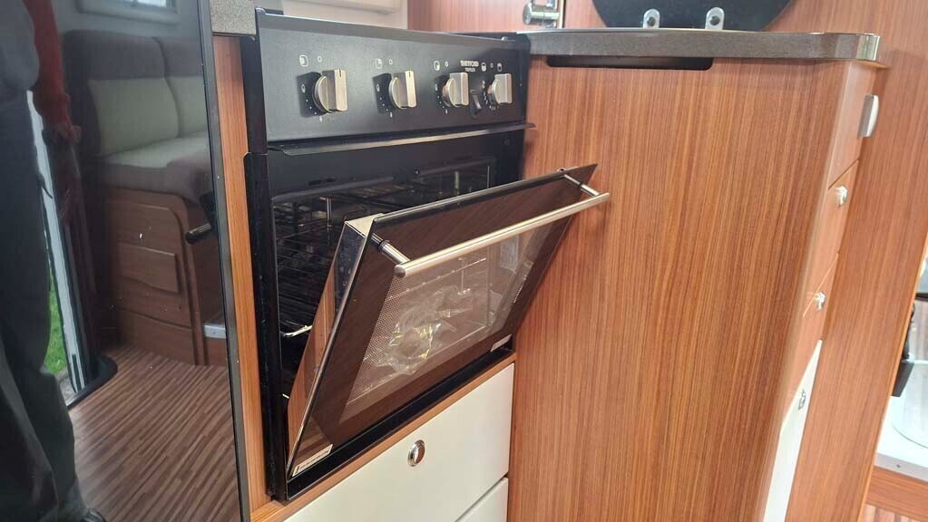 Adria Matrix M680 SP - Perfette Condizioni!