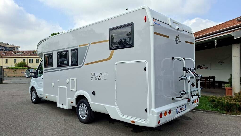Ci International Horon 87 XT - Pari al nuovo!