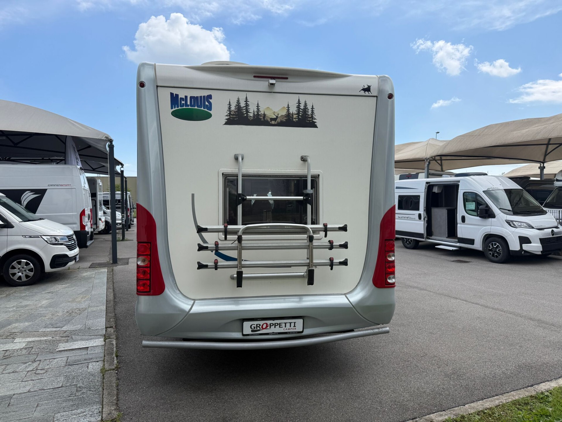 Mclouis TANDY 640