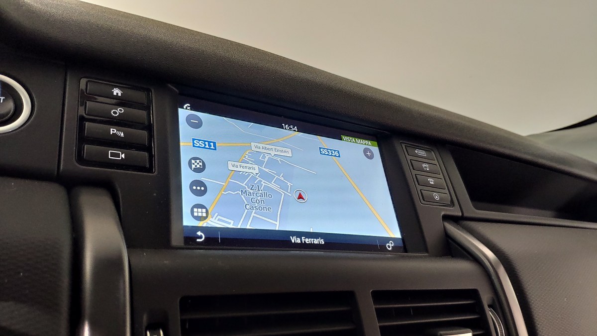 Land Rover Discovery 2017 from Italy