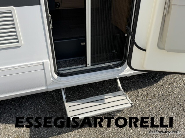 ADRIA CORAL XL A 670 SL AUTOMATICO GEMELLI GARAGE 