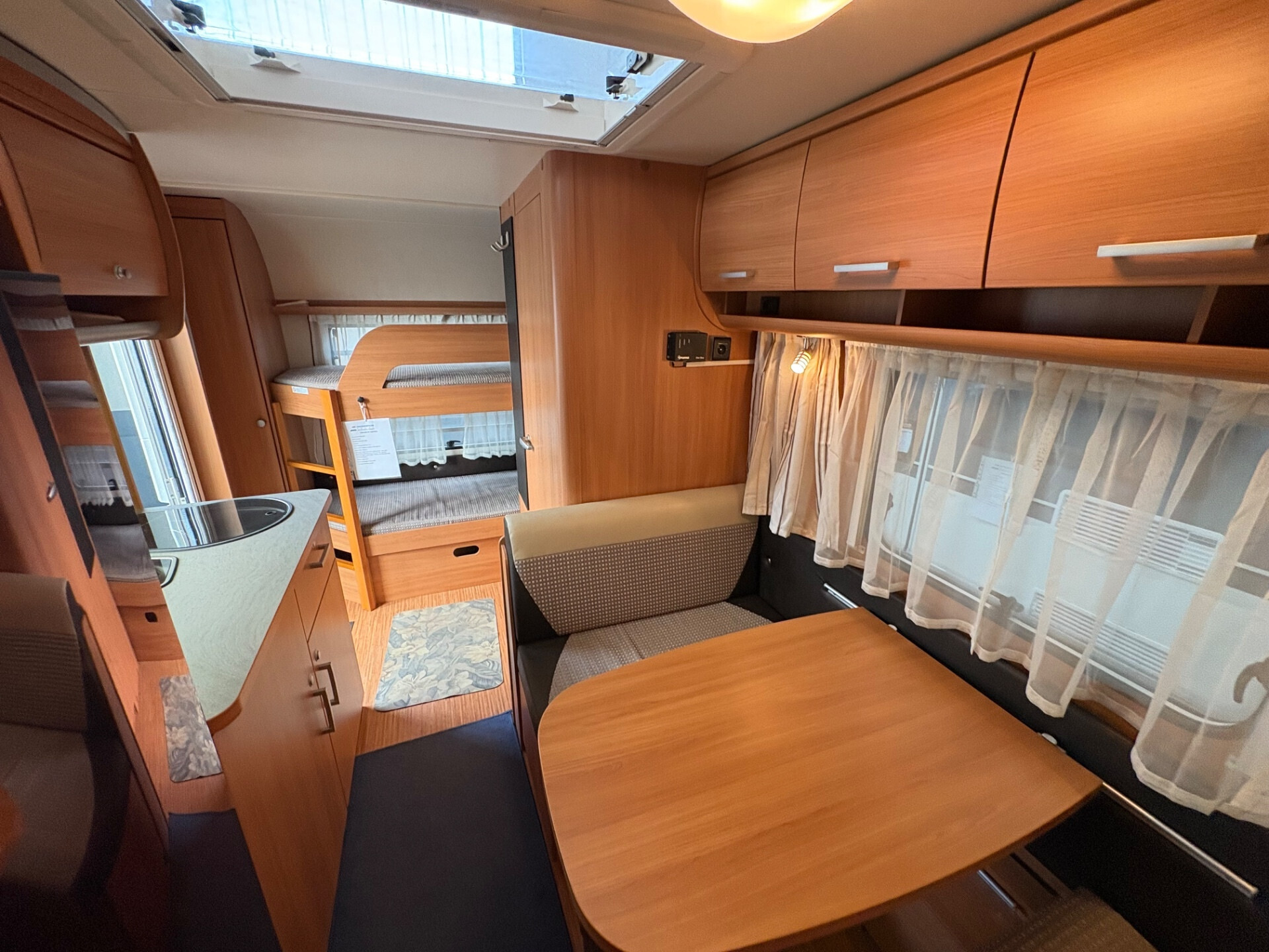 Knaus Caravan Sport 500 qdk-posti 6-mover