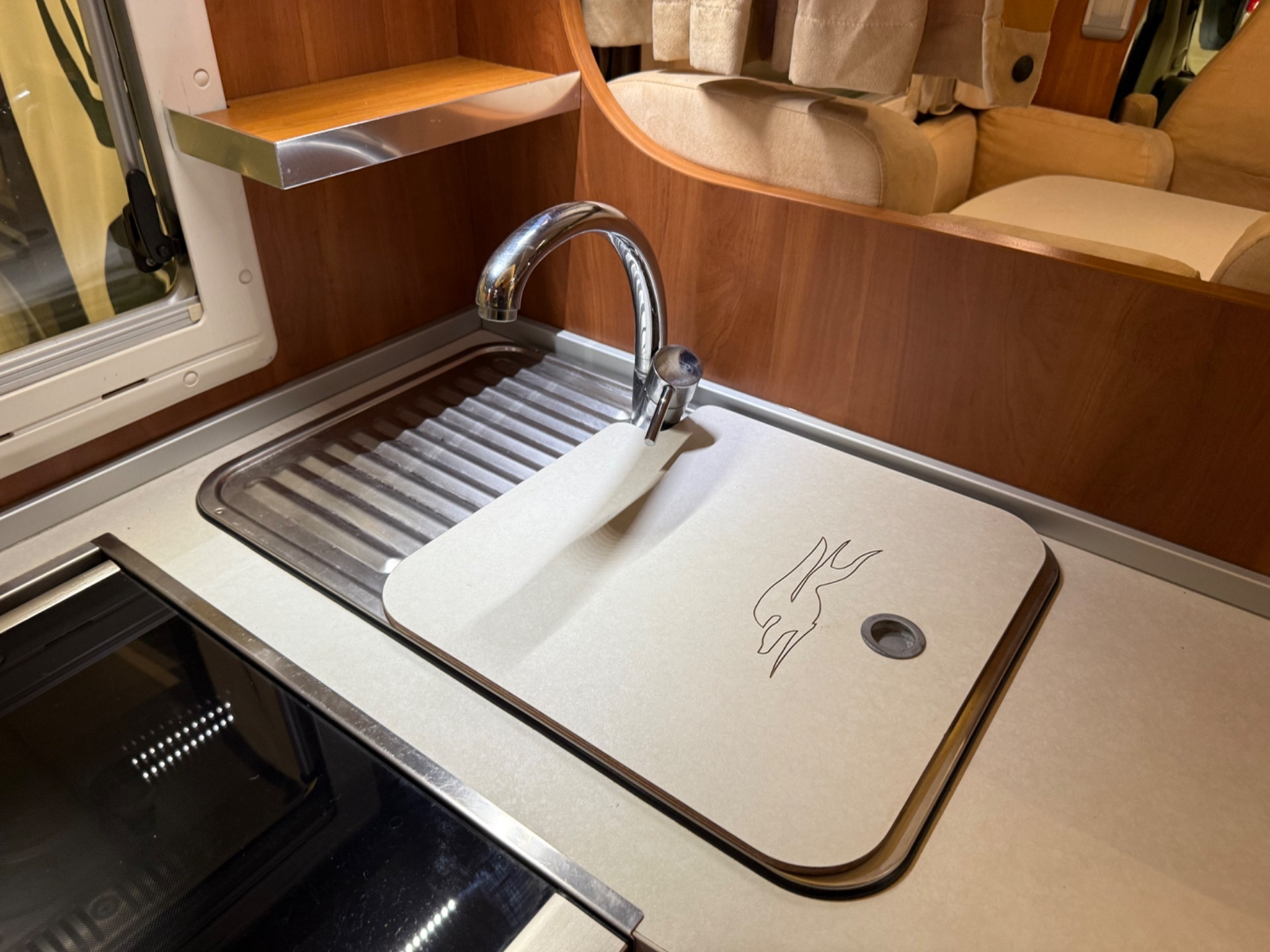 LAIKA KREOS 4009 7.49 DOPPIO PAVIMENTO PATENTE B