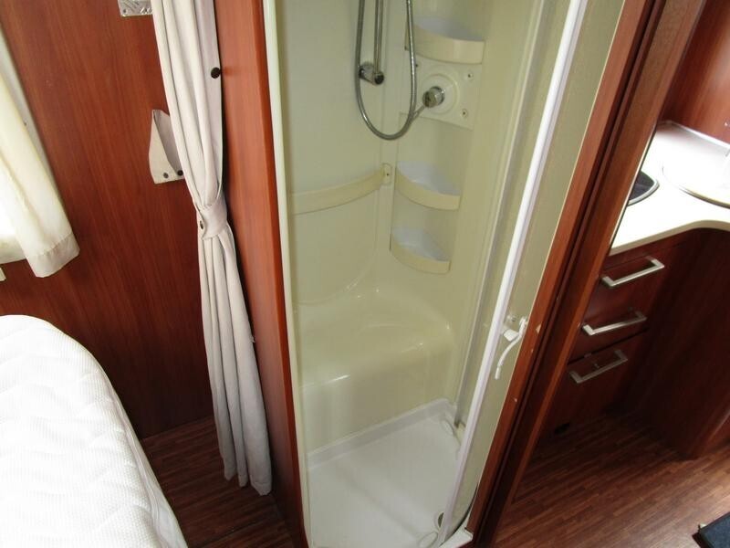 Laika X713R matrimoniale a isola Ducato 3.0 160cv