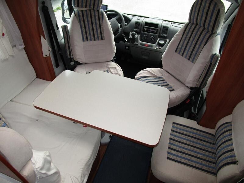 Laika X713R matrimoniale a isola Ducato 3.0 160cv