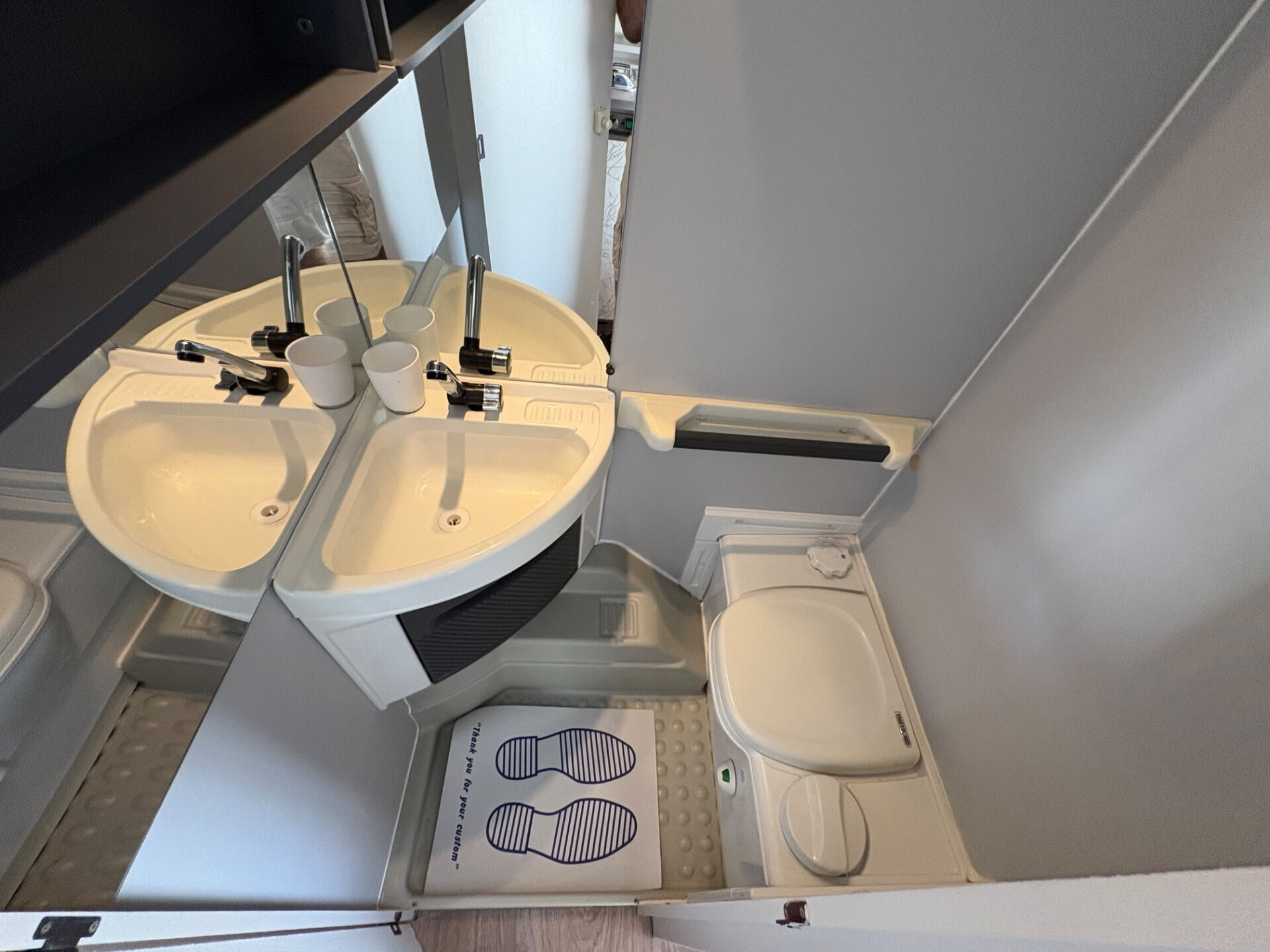 Caravelair Caravan Brasilia 426-posti 4-mover