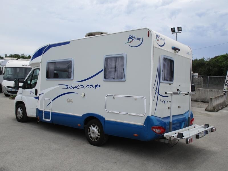Rimor BluCamp Sky20 6,48m letto basso e portamoto