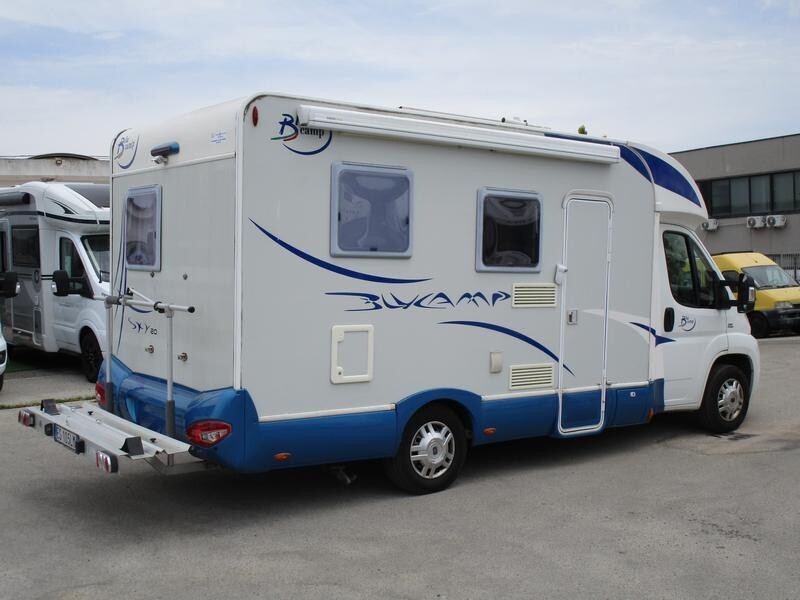 Rimor BluCamp Sky20 6,48m letto basso e portamoto
