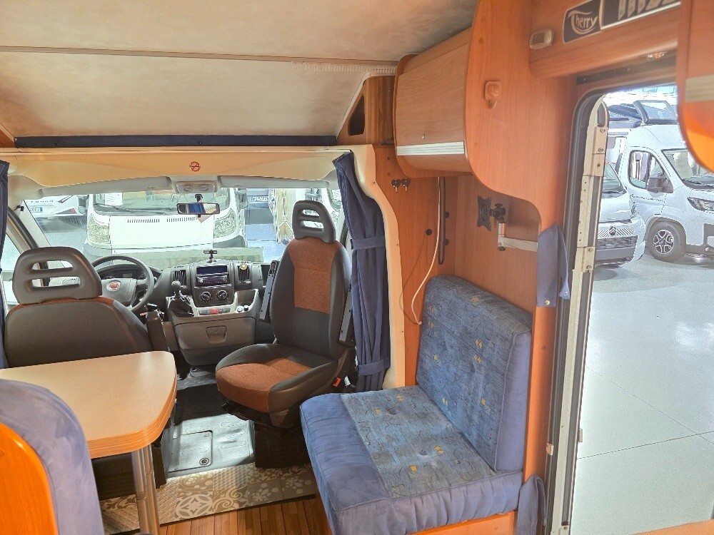 CAMPER GIOTTILINE THERRY T33